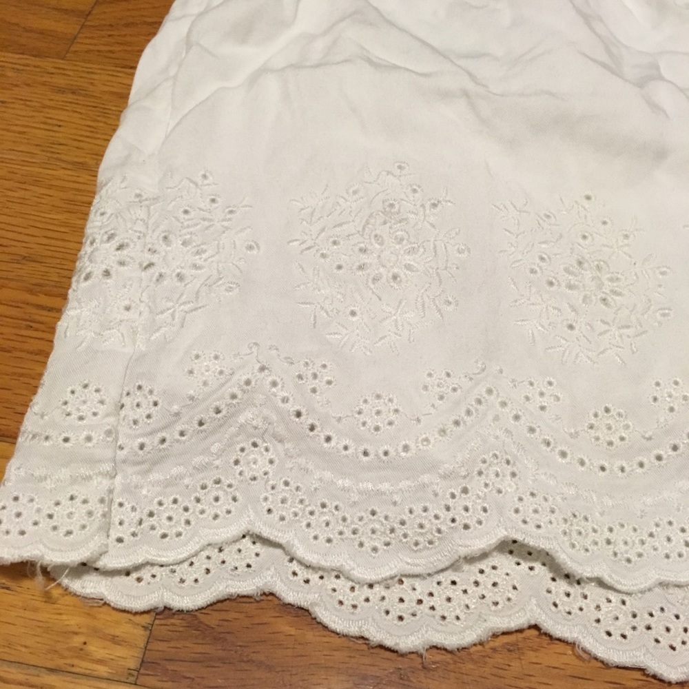 White Embroidered Drawstring Short - Picture 3 of 8